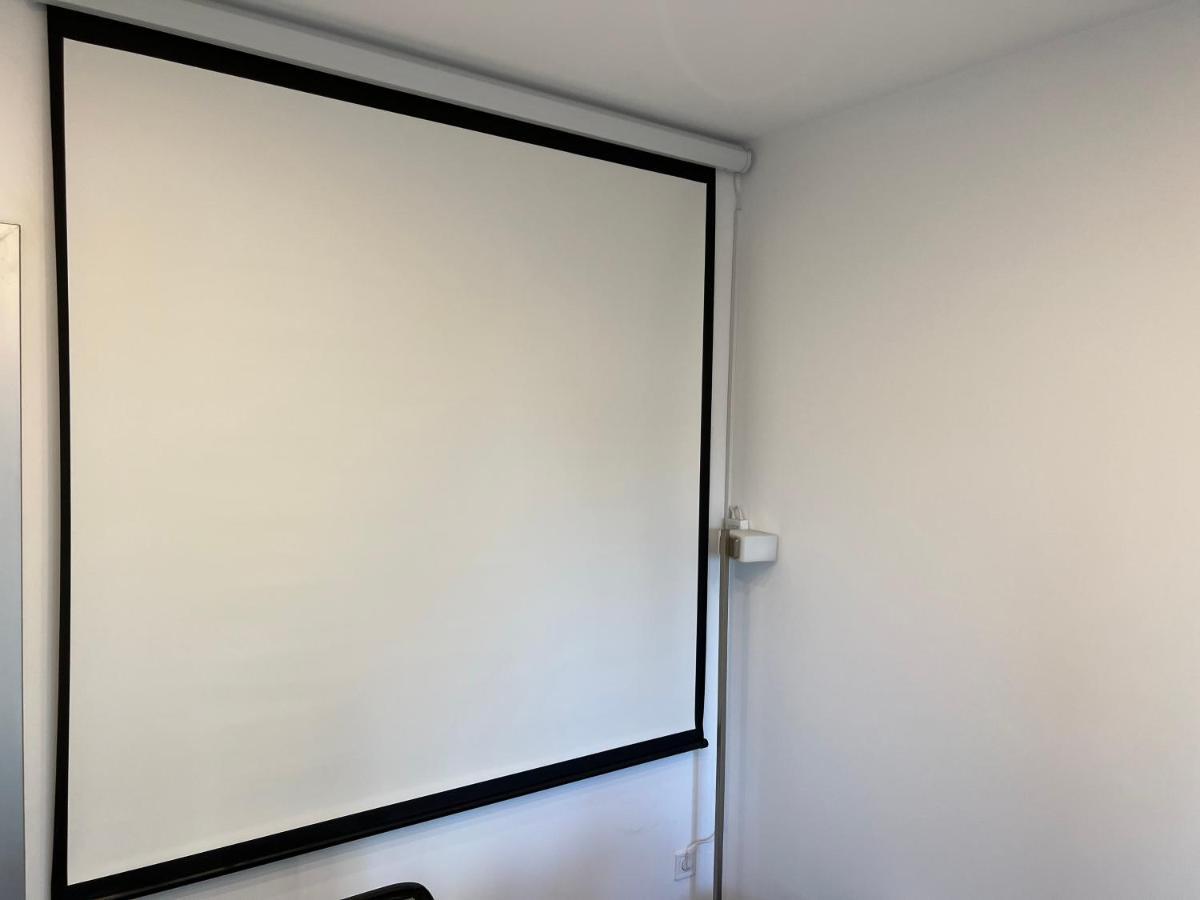 Luxury Westpark 2-Room Apartment Lakeview W5 Bucharest Exterior photo